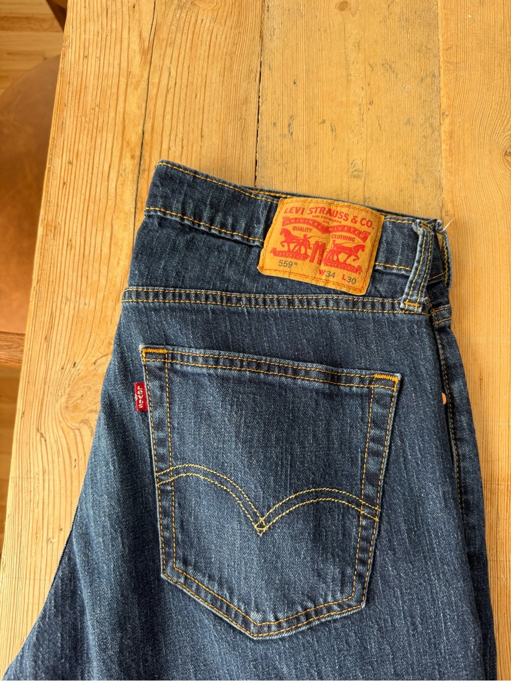 Levi’s 559 jeans